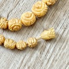 Vintage Carved Bead Necklace Ascending Cabbage Rose Pattern — photo 6