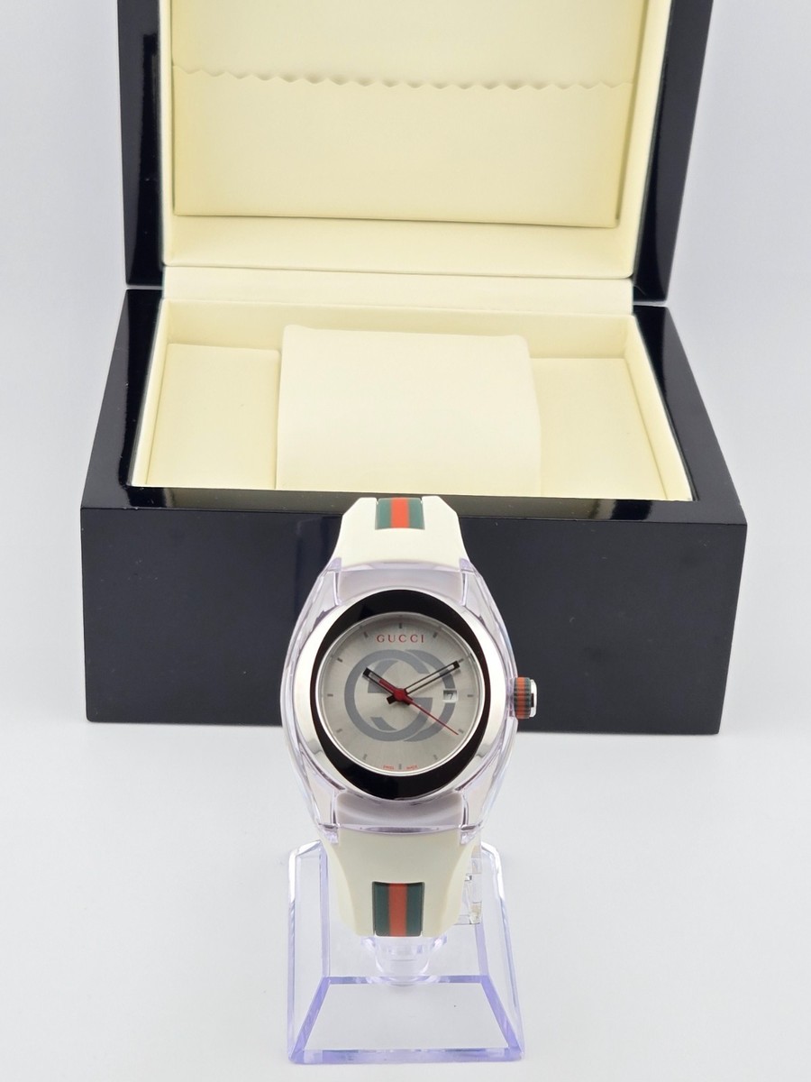 Gucci Sync L YA137302 White Dial Rubber Strap Women's Watch