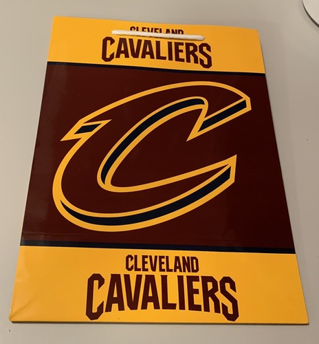Cleveland Cavaliers Official 13 Inch X 10 IN Glossy Gift Bag W/ White Gift Paper - Picture 3 of 4