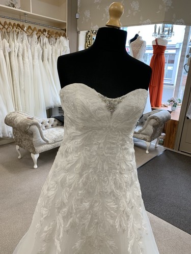 Emma Bridal Gown Ivory Size 16 Corset
