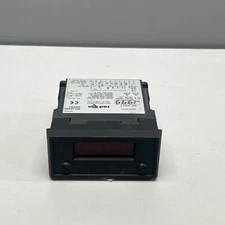 Red Lion APLVD400 DISPLAY DIGITAL PANEL METER