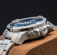 Breitling Avenger Chronograph 43mm Blue Dial 2023 Complete Bracelet Steel A13385 7