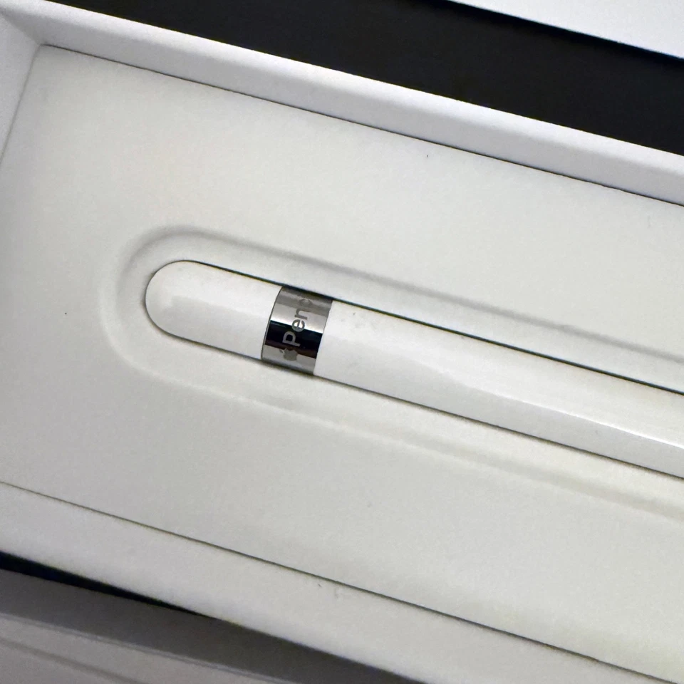 Genuine Apple Pencil A1603 MQLY3ZM/A 1st Generation - PERFECT condition - Image 2 of 4