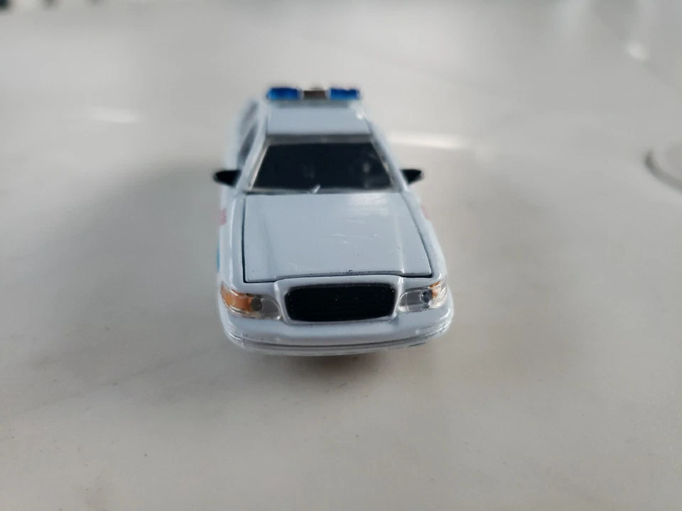 Custom SpecCast 2001 Ford Crown Victoria Chicago Police Car - Image 3 of 4