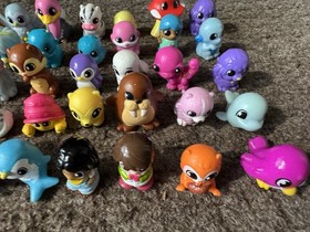 (35) Squinkies Hatchimals Teenie Genies Mini Figure Lot Blind Bag