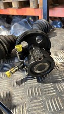 Pompe direction assistée Saab 900