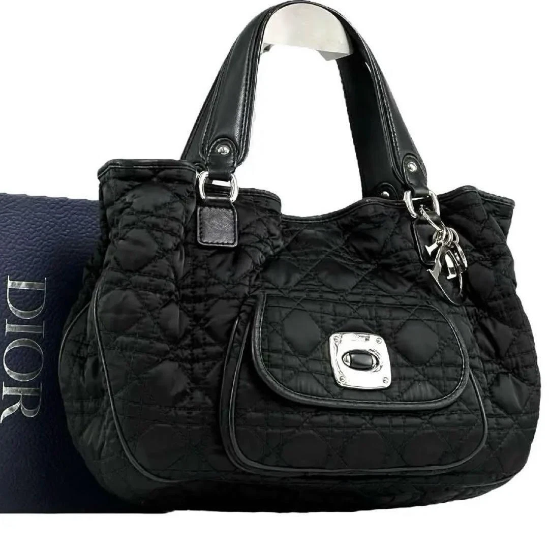 Sac fourre tout Christian Dior Lady Dior noir nylon et cuir du Japon