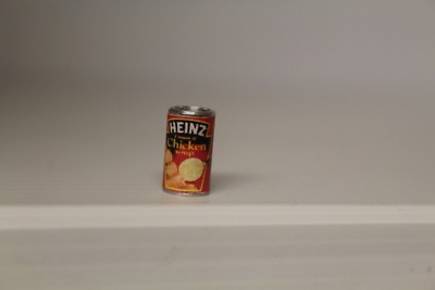 PUPPENHAUS (handgefertigte Metalldose (Hühnersuppe)