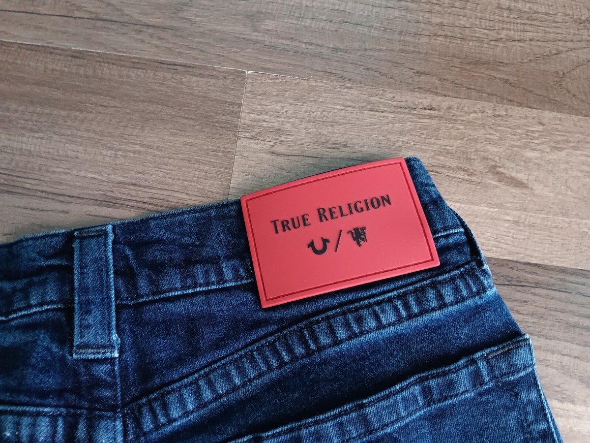 True religion Manchester United men's SZ 30X30 and 9