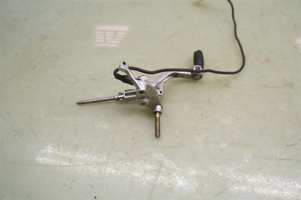 Aprilia RSV 1000 RSV1000 RSV1000R 1000R 2004 *2251 pedal de freno Foto 3 de 4