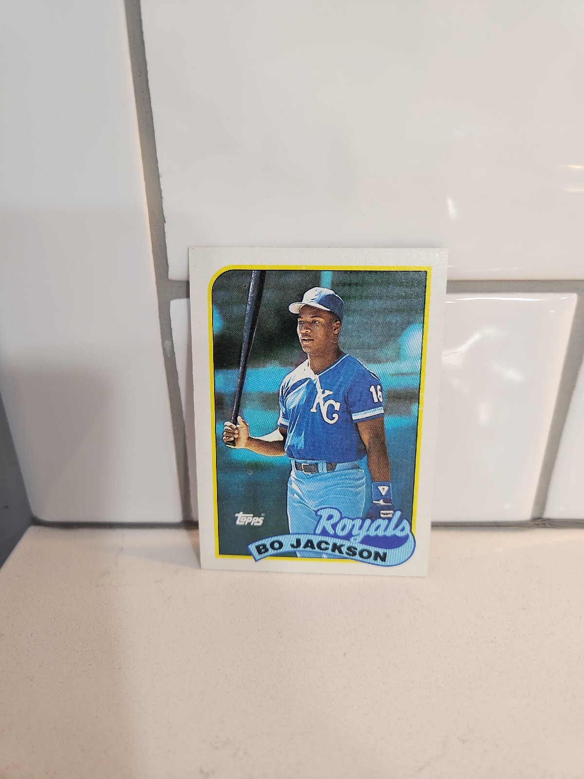 1989 Topps #540 Bo Jackson Kansas City Royals Bo Knows!