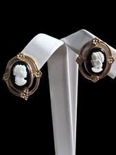 Vintage Amco Cameo 14kt Gold Overlay Screwback Earrings