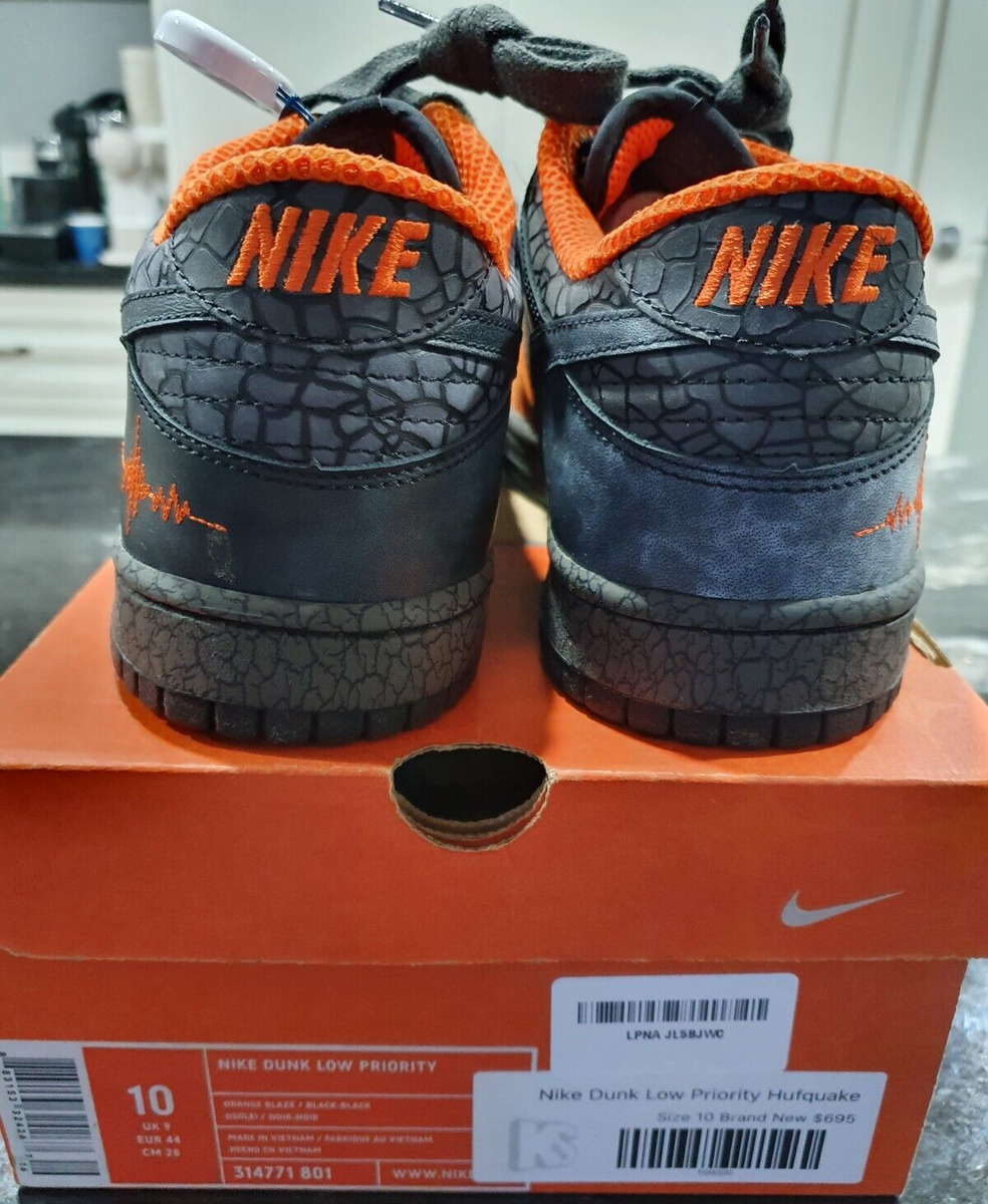 Nike Dunk Low Priority Hufquake US Size 10 Style 314771-801 Nike Dunk Low Priority Hufquake US Size 10 Style 314771-801