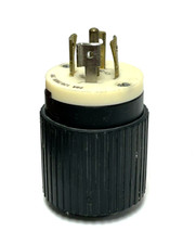 BRYANT 20A INDUSTRIAL GRADE NON-SHROUDED LOCKING PLUG , BLACK/WHITE