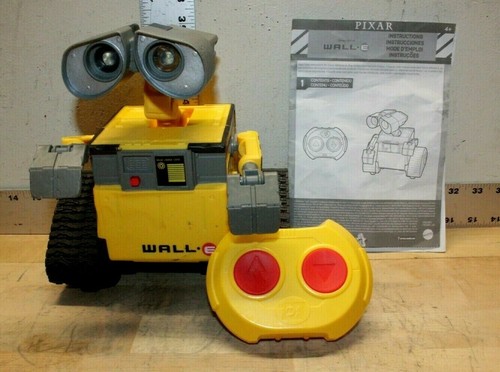 Mattel Wall E Remote Control Robot Toy Gpn30 With Sound Lights Movement Ebay