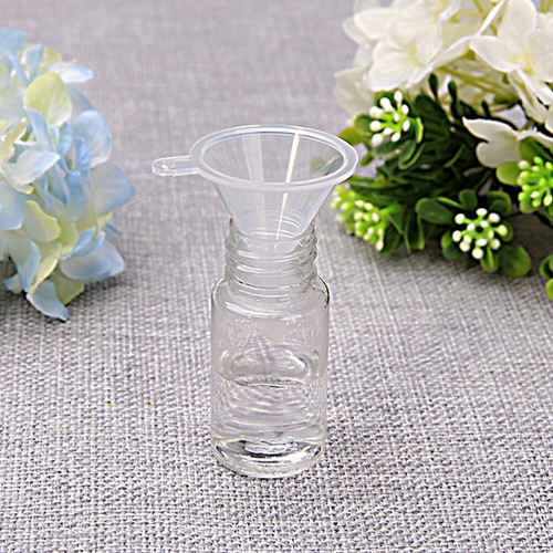 Mini Liquor Bottles with Funnels Set - Airtight Empty Shot Bottles-DC - Picture 9 of 12