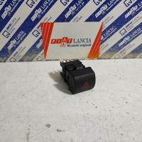 Schalter Taste 4 Pfeile Lancia Y10 Original 5893529