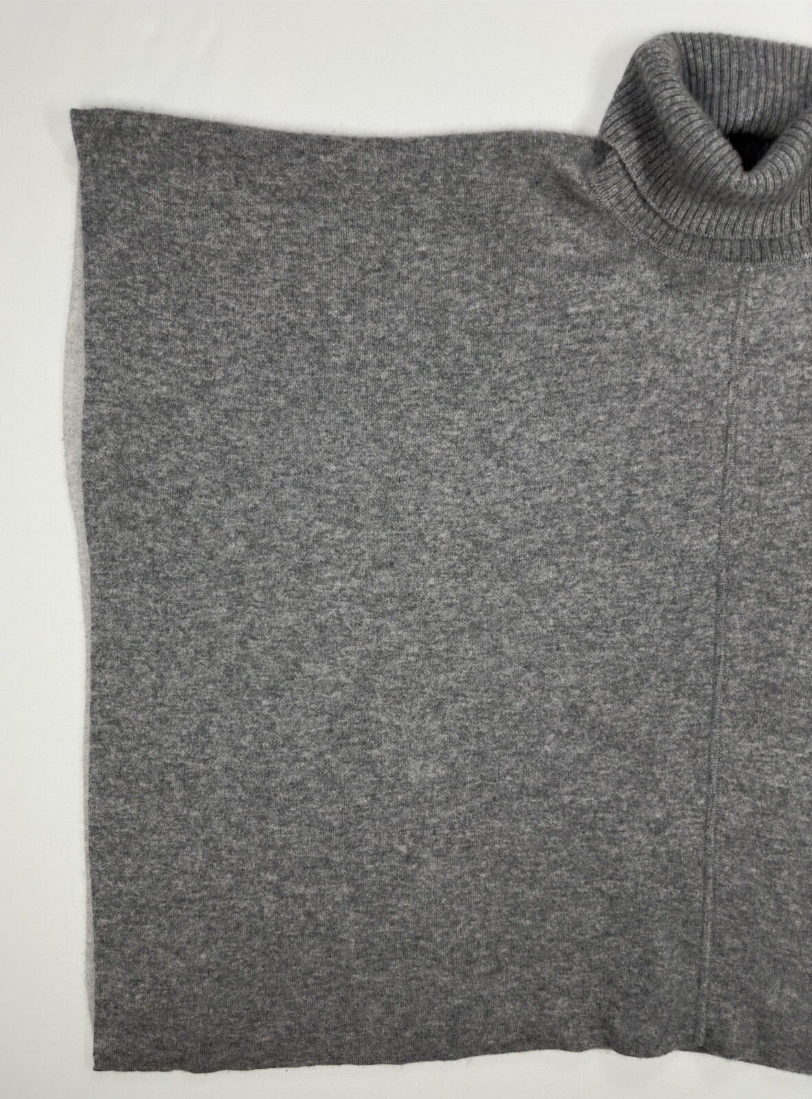 SofiaCashmere 100% Cashmere Light Grey Turtleneck… - image 3