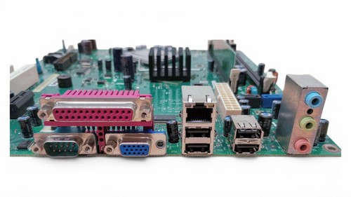 Dell CN-0HC918 Mainboard - Sockel LGA 775 - Pentium 4 521 @ 2,8GHz 1GB RAM - Bild 2 von 12