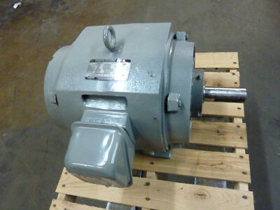TOSHIBA EQP III  4CAO25Q1DE Type TKKM 3PH Induction Motor 25HP 1770RPM  (21594)