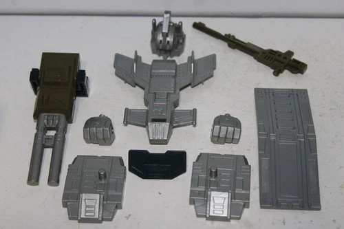transformers g1 original vintage bruticus set feet fist head waist gun ramp