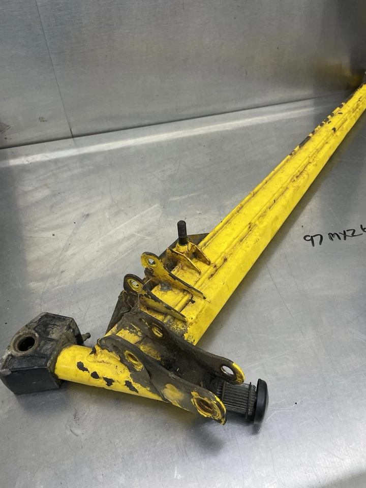 96-99 Ski-Doo Summit Formula MXZ 670 583 500 Left Front Trailing Arm Spindle Set - Image 4 of 4