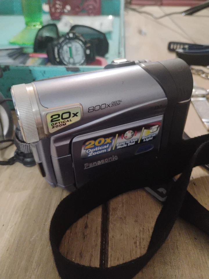 Lote de 2 VIDEOCÁMARAS. Panasonic # PV-GS12, JVC GD-D350U. SIN CARGADORES. GRAN OFERTA Foto 4 de 4