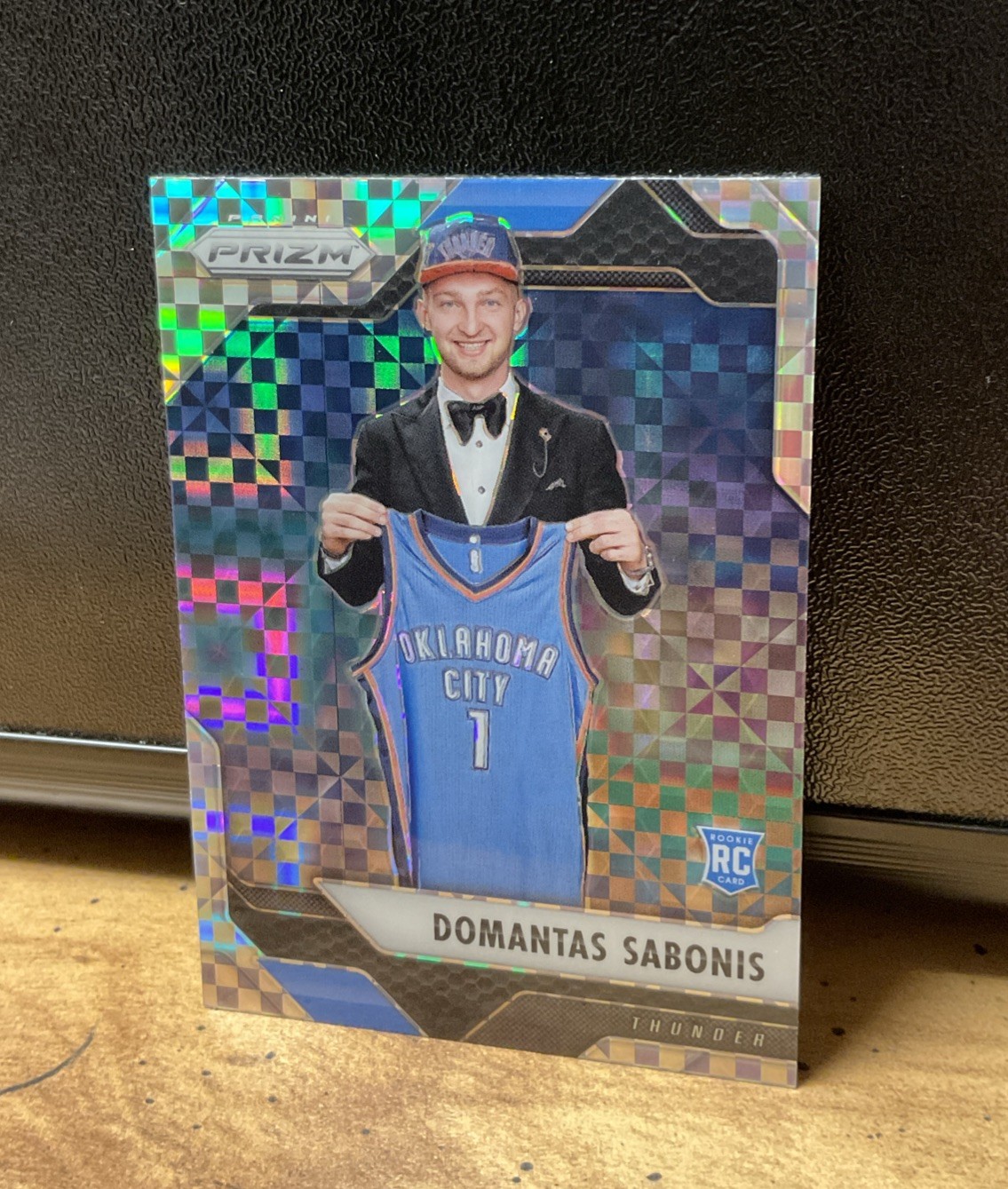 DOMANTAS SABONIS 2016-17 PANINI PRIZM ROOKIE CARD STARBURST #255 - THUNDER