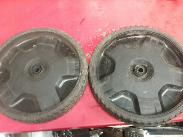 Carburetor For Troy-Bilt 12AVB26M011 (2010) Self-Propelled Walk-Behind - Foto 8