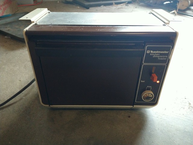 Vintage Spacemaker 4Slice Toastmaster Kitchen Dimensions ...