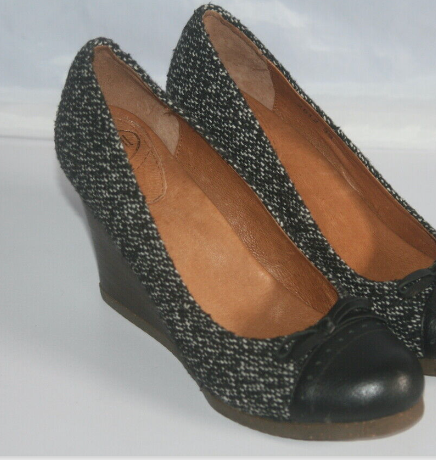 Scholl Kisal Womens shoes BNWOB Leather Tweed Wool Wedge Heels