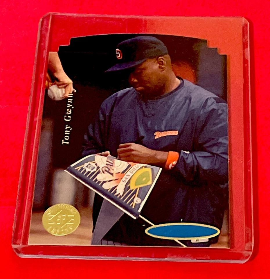 Tony Gwynn - 1995 Upper Deck SP Championship - Die-Cut - San Diego Padres HOF - Image 2 of 3
