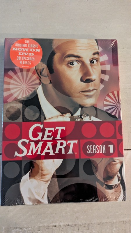 Get Smart: Season 1 (2008, DVD) NEW SEALED! 30 Episodes on 4 Discs w/ Don Adams!