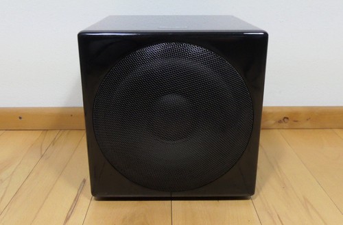 Teufel A 300 SW – Aktiv Subwoofer – Schwarz Hochglanz – Inkl. Netzkabel