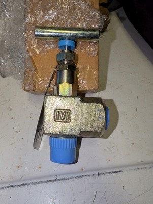 Fluid Controls 8ENV10-M/F-N Angle Needle Valve A 108/10000PSI 006818-23