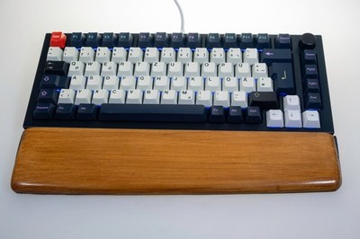 Glorious GMMK PRO Vial ISO-DE Tastatur +extras