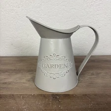 Decorative Metal Garden Pitcher Vase Rustic Farmhouse Watering Jug Flower Decor