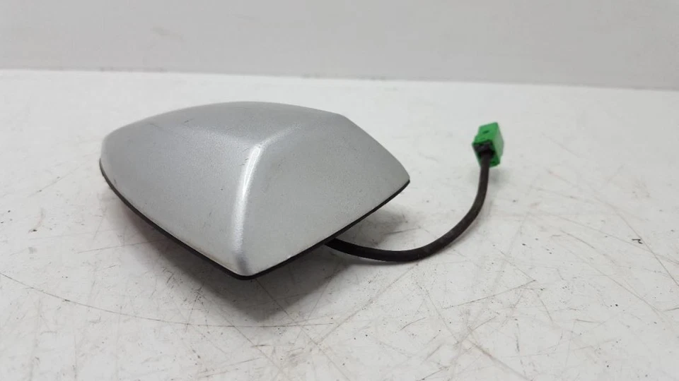 Antena montada en techo 2007 08 09 10 11 12 13 14 15 16 17 Nissan Altima Foto 3 de 4