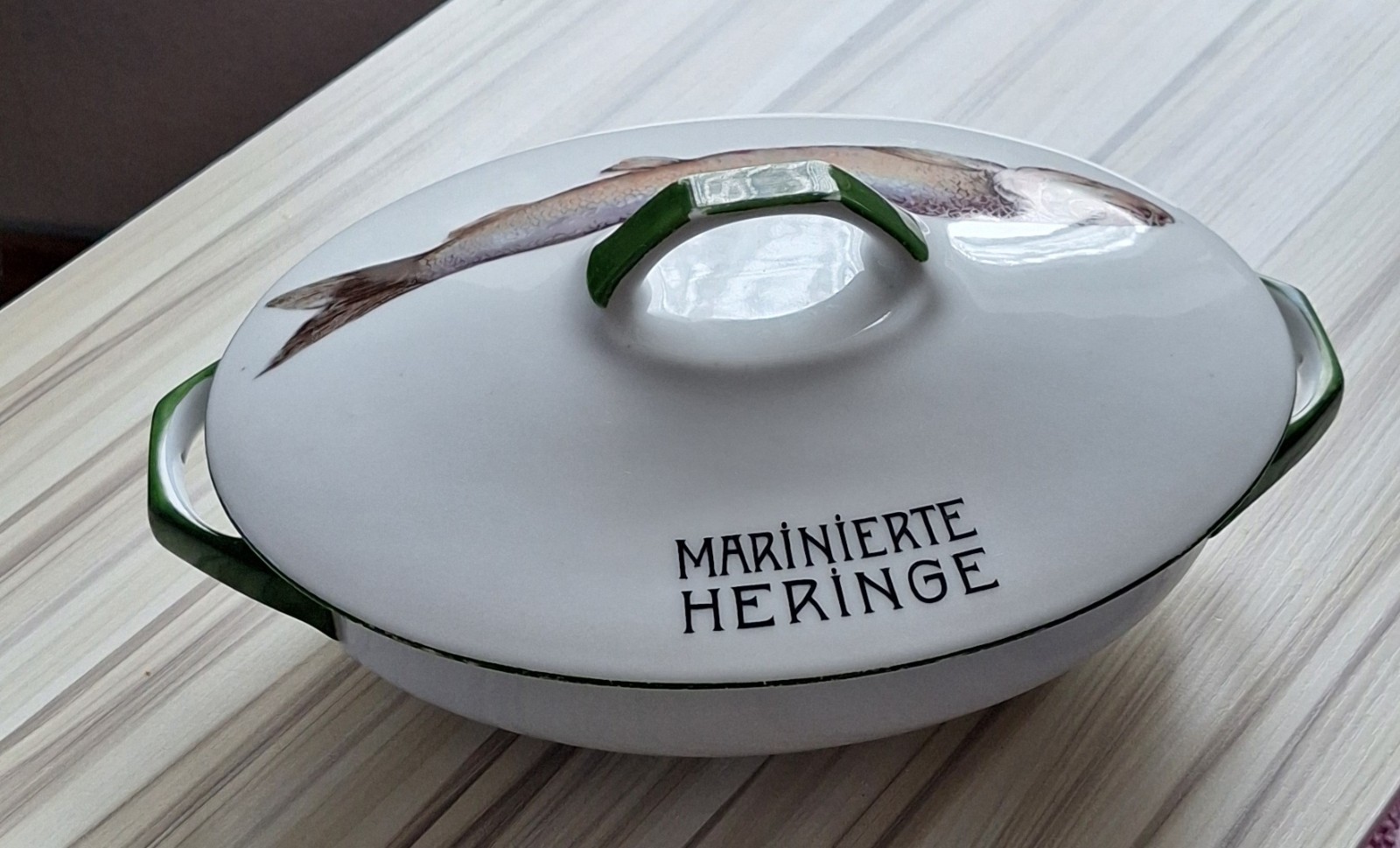 Antike wunderschöne Fischterrine Marinierte Heringe Porzellan !!!