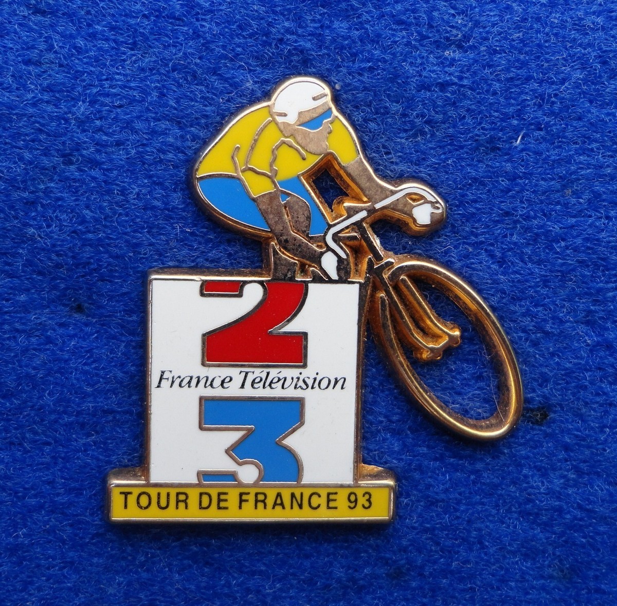 1993 Tour De France Cycling Bicycle Race France Tv Media Pin