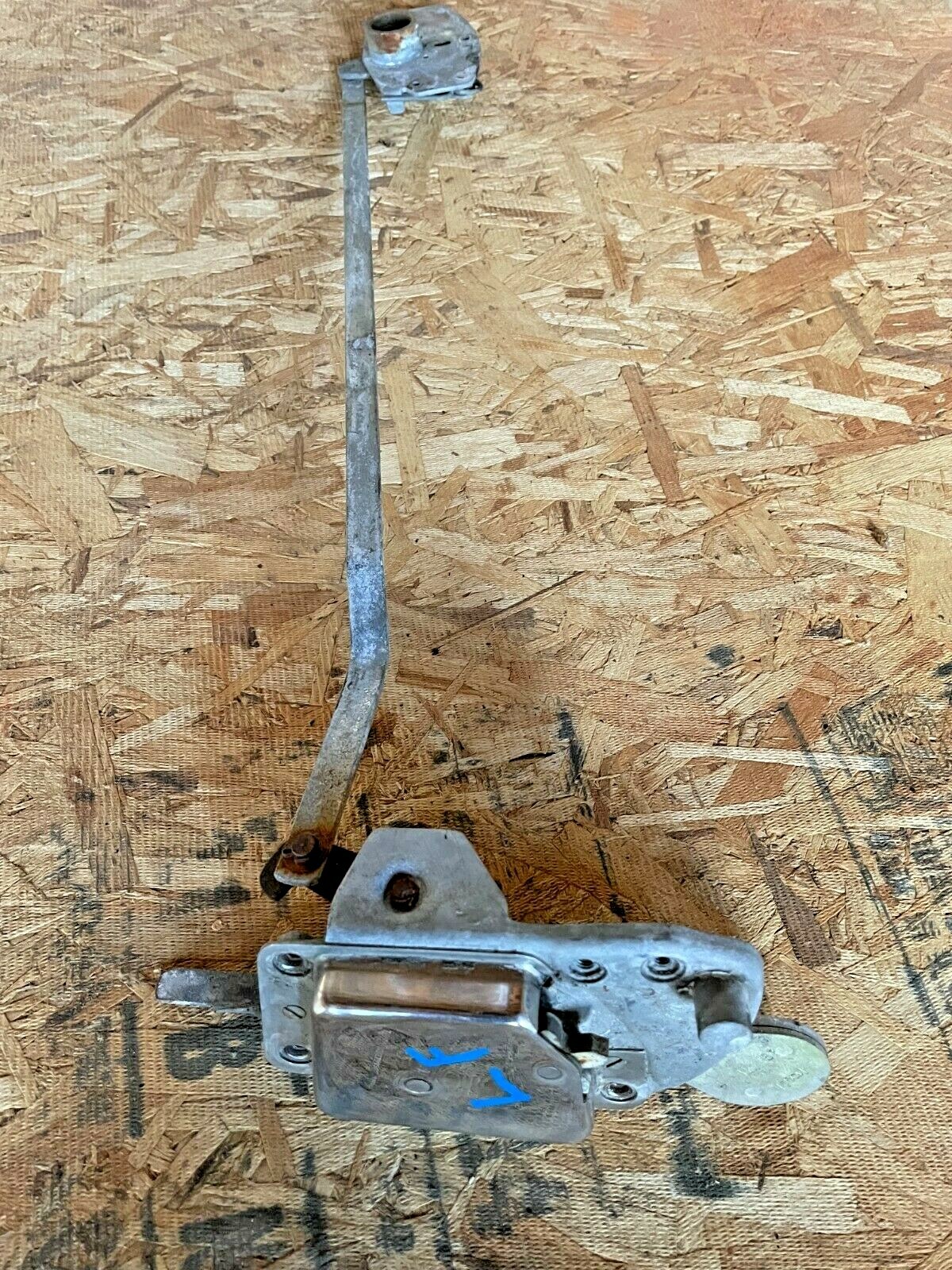 ROLLS ROYCE CLOUD 55-65 BENTLEY S TYPE LOCK . THE WORLDS LARGEST USED INVENTORY 