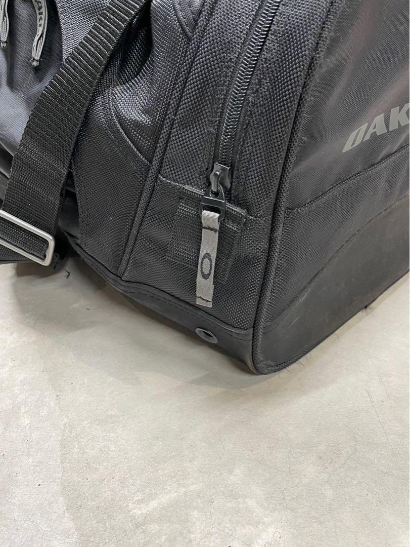 00s OAKLEY Boston Duffle Shoulder Bag | eBay 00s OAKLEY Boston Duffle Shoulder Bag | eBay