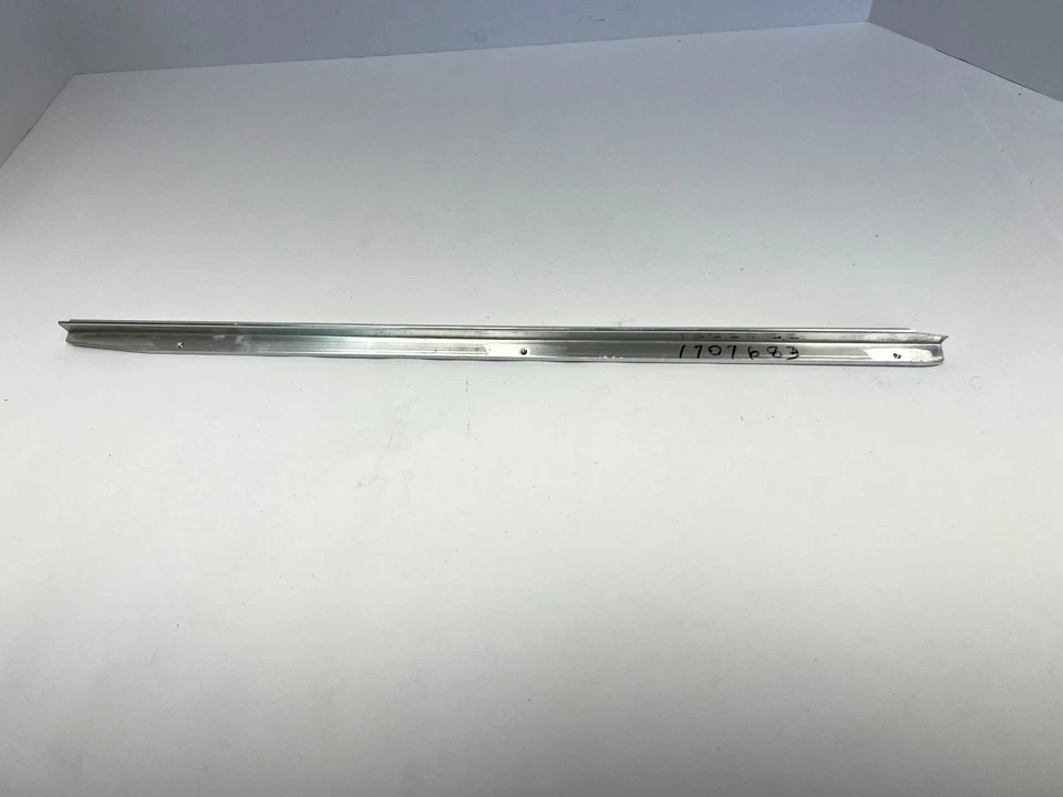 1957-1958 Desoto Fireflite Adventurer Left Outside Finish Molding 1707683 NOS - Image 3 of 4