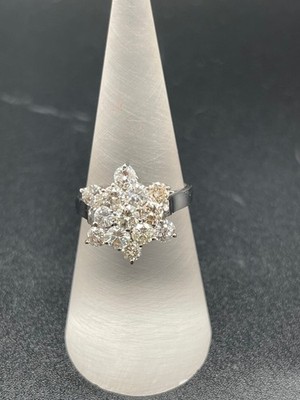Ladies 14ct White Gold Diamond Dress Ring  