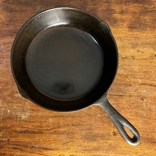 Vintage BSR Cast Iron Skillet No. 5E – 8 1/8” With Heat Ring - Sits Flat No Spin