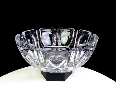 Noble Excellence Czech Brilliant 24% Leaded Crystal Shield Heavy 8.5'' Bowl 1970