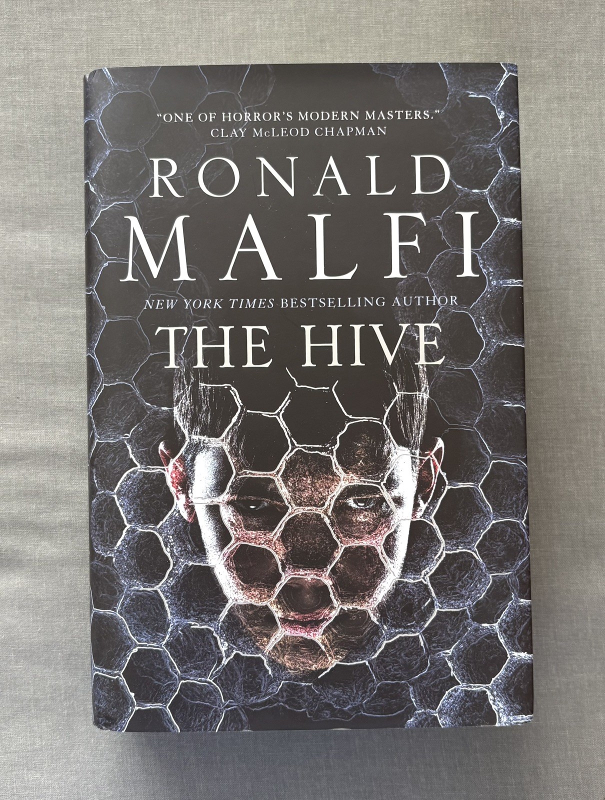 The Hive by Ronald Malfi 9781803365671 NEW Free UK Delivery - Image 7