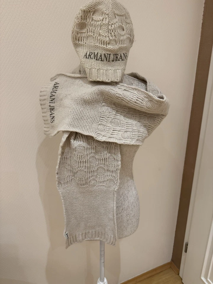 Armani Jeans-Sets Schal * Mütze, Original  - Bild 2 von 4