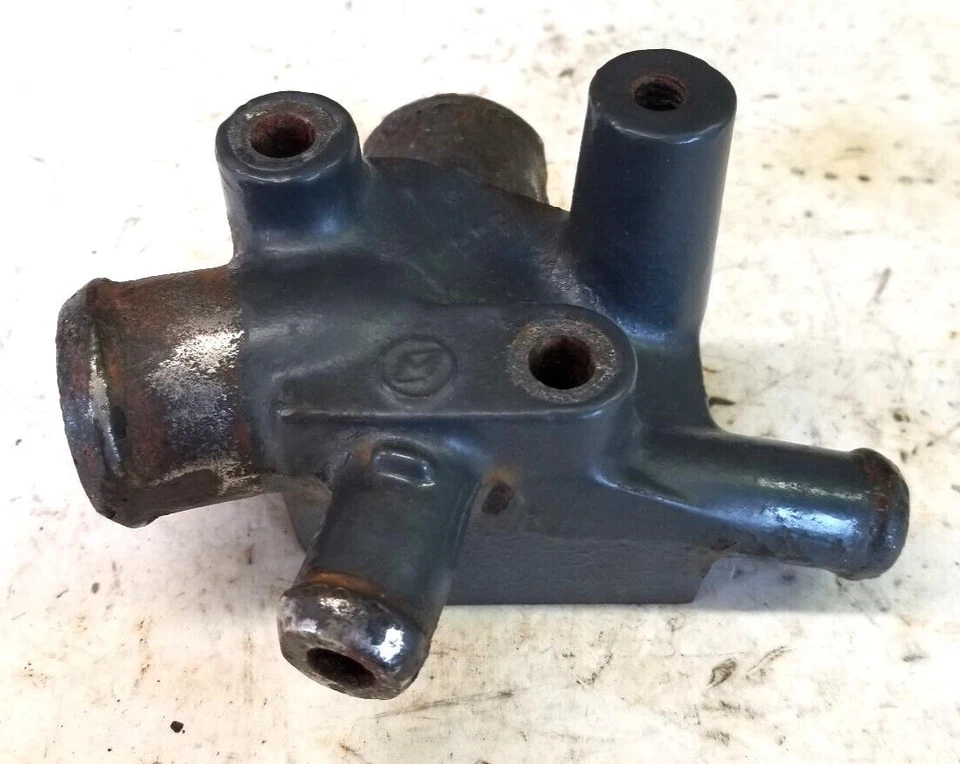 1989 OMC Cobra 4Cyl Water Pump Housing 8292 985470 986521 - Image 2 of 4