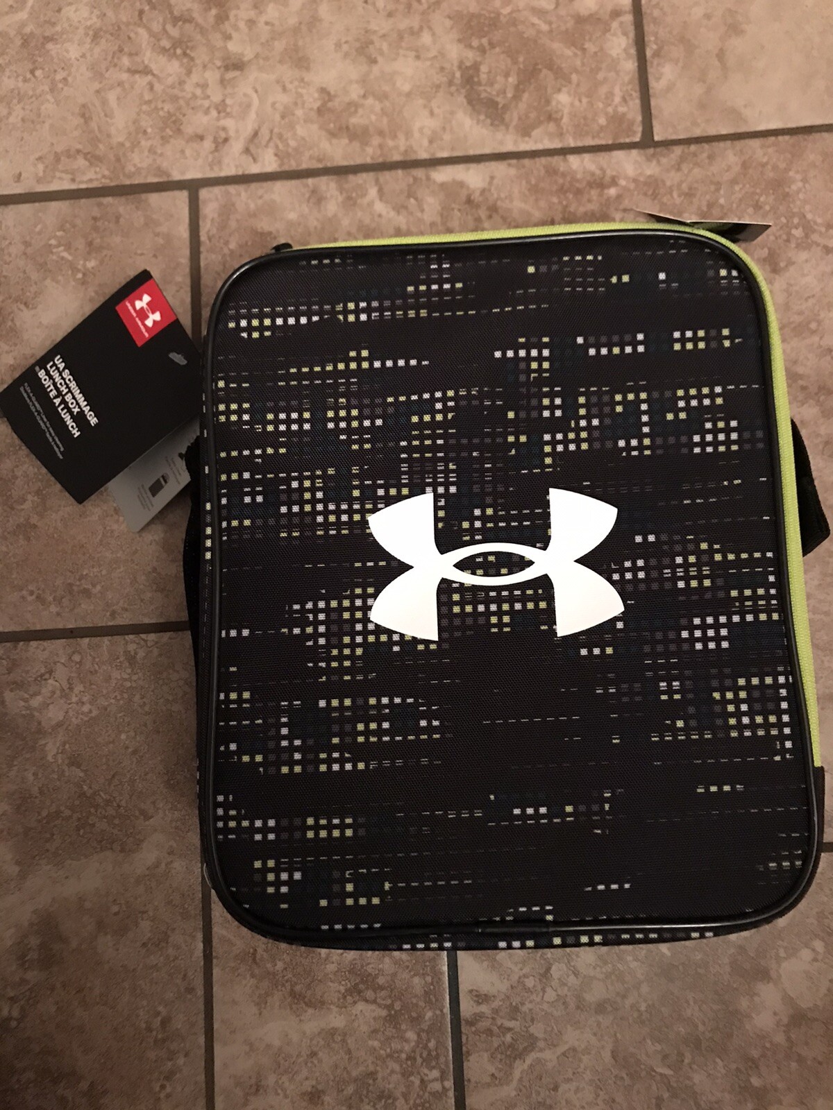 thermos under armour scrimmage lunch box